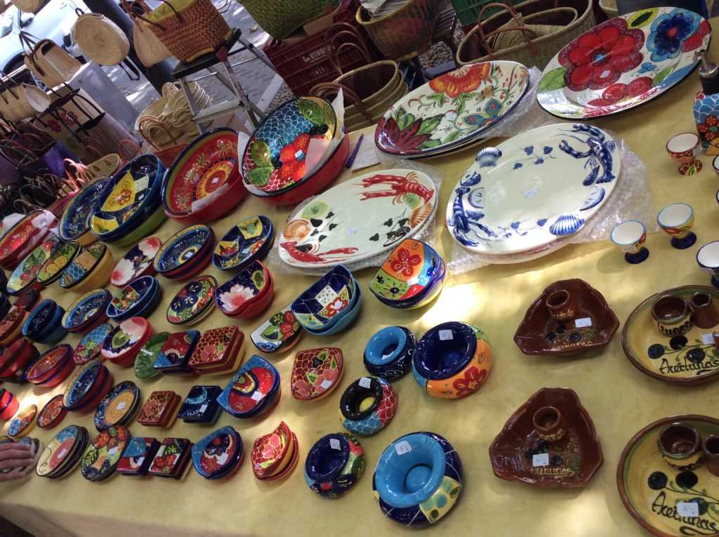 Hand painted ceramics from Delrio Salado in Cordoba that caught my eye at the flea market