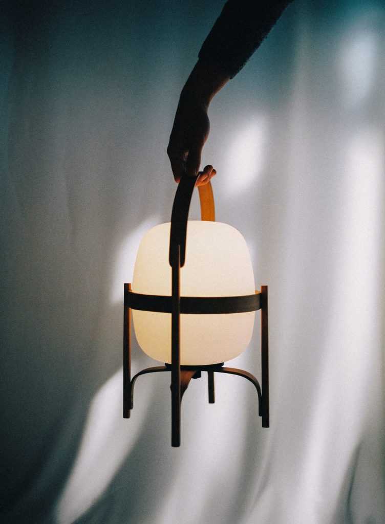Cestita Batería Table lamp from Santa & Cole