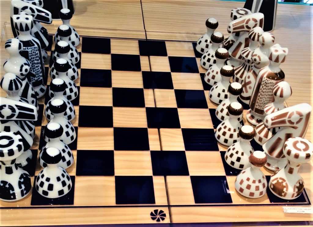 Ceramic chess set at the Sargadelos boutique in Madrid