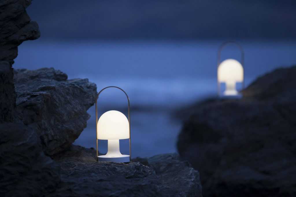 FollowMe table lamp by Marset