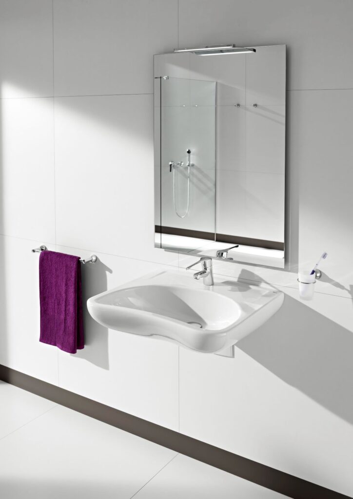 ROCA TILE-BATHROOM-2MP