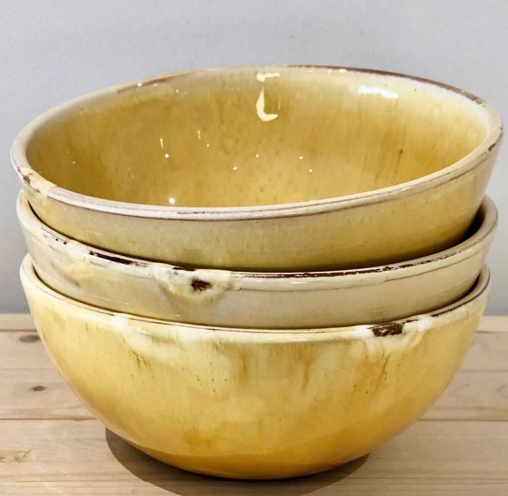 Trad Pottery from Almeria-yellow